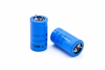Конденсатор електролітичний 680 uF 200 V, 105C, d25 h45