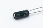 Конденсатор електролітичний 22 uF 25 V, 85C, d5 h11