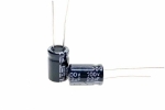 Конденсатор електролітичний 22 uF 100 V, 105C, d8 h12