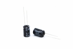 Конденсатор електролітичний 220 uF 35 V, 105C, d8 h12